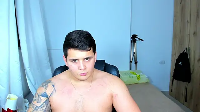 jhonstark09 online show from February 9, 2025, 11:15 pm