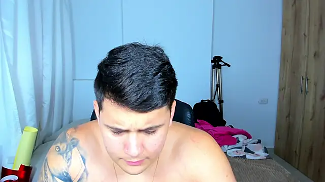 jhonstark09 online show from March 3, 2025, 4:24 pm