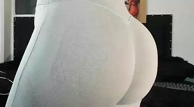 doll celeste20 online show from January 15, 2025, 3:33 am