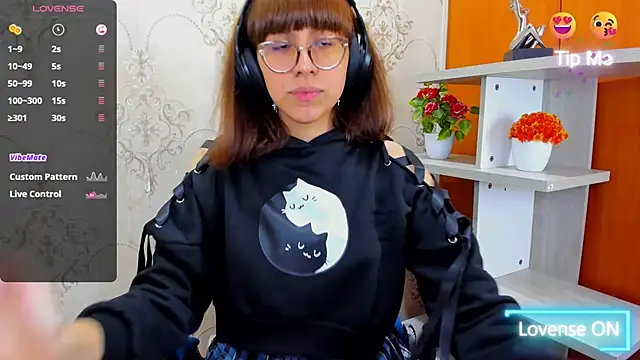 Snapshot of Nataly_Cloud chatting on March 9, 2025, 12:53 pm Nataly Cloud online show from March 9, 2025, 12:53 pm