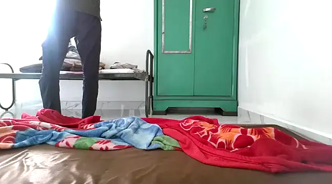 Snapshot of hot_dark_chocolate08 chatting on January 3, 2025, 7:27 am hot dark chocolate08 online show from January 3, 2025, 7:27 am