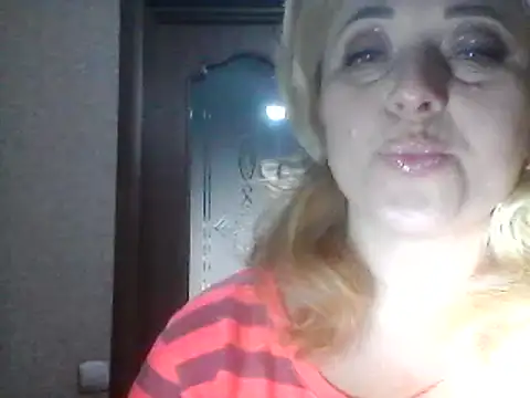 SweetCandy356 online show from February 24, 2025, 2:48 pm