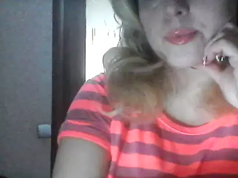 SweetCandy356 online show from March 4, 2025, 10:46 am