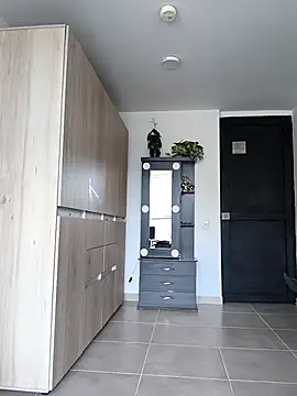 Snapshot of Kiitygirl chatting on December 13, 2025, 9:20 pm Kiitygirl online show from December 13, 2025, 9:20 pm