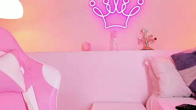 soy jess03 online show from October 7, 2025, 12:13 pm