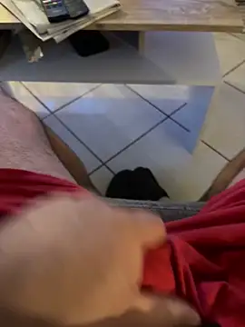 Snapshot of mj23641 chatting on December 23, 2025, 7:39 am mj23641 online show from December 23, 2025, 7:39 am