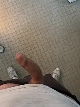 Snapshot of mj23641 chatting on February 10, 2026, 3:38 pm mj23641 online show from February 10, 2026, 3:38 pm