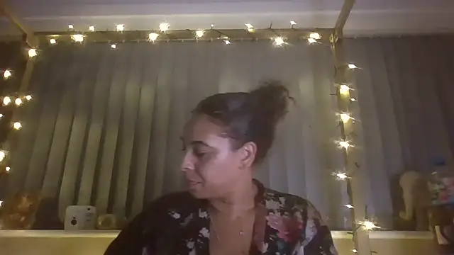 bigbootyjayda online show from September 18, 2025, 10:45 pm