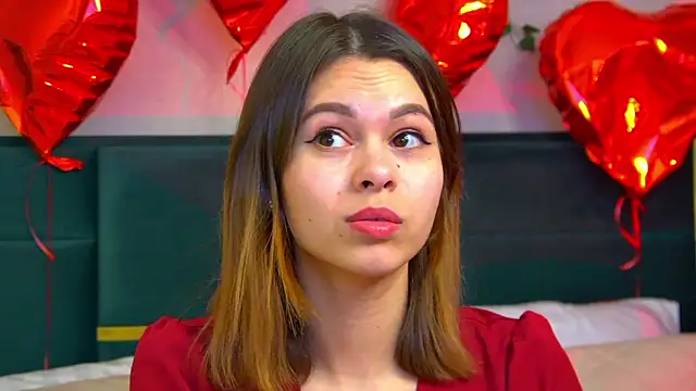 PollyLanders online show from February 15, 2025, 2:04 am