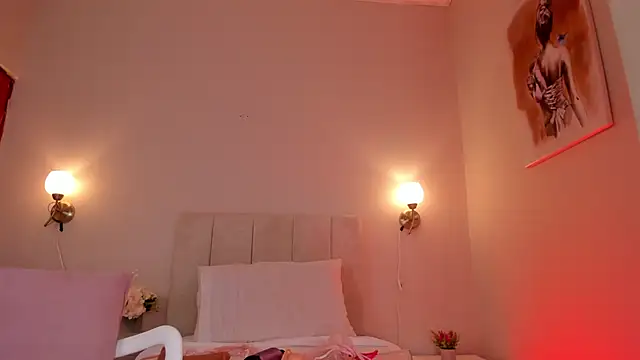 Snapshot of dani_skinny_ chatting on February 4, 2025, 5:45 pm dani skinny online show from February 4, 2025, 5:45 pm