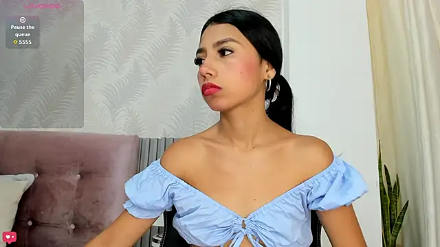 Little caprice x online show from October 14, 2025, 12:28 pm