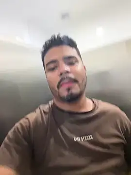 thiagowes online show from April 3, 2026, 12:52 am