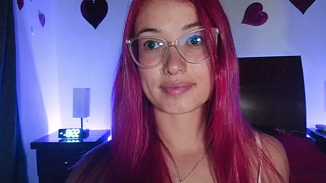 Snapshot of luccycollins_ chatting on February 13, 2026, 1:23 am luccycollins online show from February 13, 2026, 1:23 am