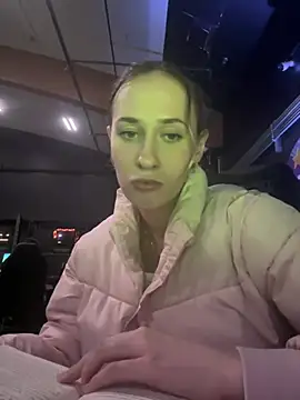 M1ssyk1ssy online show from February 8, 2025, 2:04 am