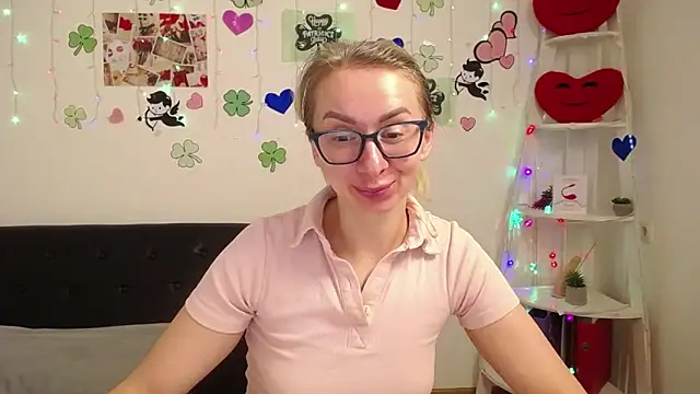 VasilisaSii online show from March 19, 2025, 9:06 am