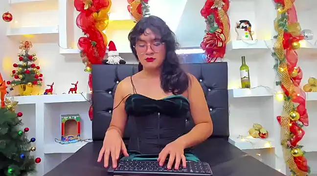 Elith Berry69 online show from December 15, 2024, 9:09 pm