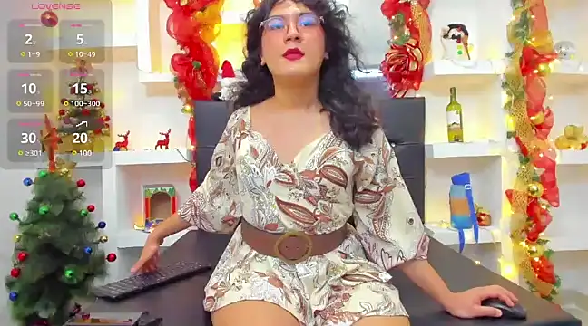 Elith Berry69 online show from December 17, 2024, 10:22 pm