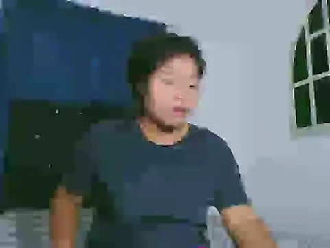 Snapshot of JenniferChian chatting on April 17, 2026, 1:30 am JenniferChian online show from April 17, 2026, 1:30 am