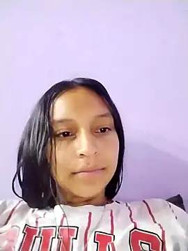 Snapshot of emma_ambar chatting on January 6, 2025, 1:42 am emma ambar online show from January 6, 2025, 1:42 am