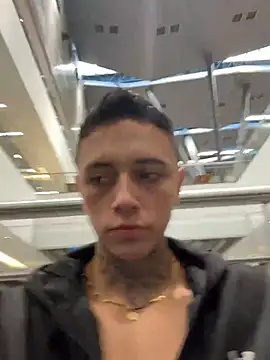 Snapshot of _PhillipBrown chatting on February 4, 2025, 12:00 pm PhillipBrown online show from February 4, 2025, 12:00 pm