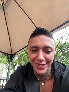 Snapshot of _PhillipBrown chatting on March 18, 2025, 9:10 pm PhillipBrown online show from March 18, 2025, 9:10 pm