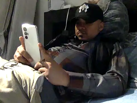 Sr CobraHot online show from April 1, 2026, 2:45 am