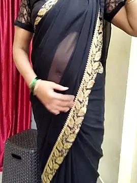 anuradha1432 online show from October 4, 2025, 10:46 am