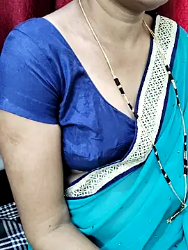 anuradha1432 online show from November 22, 2025, 9:41 am