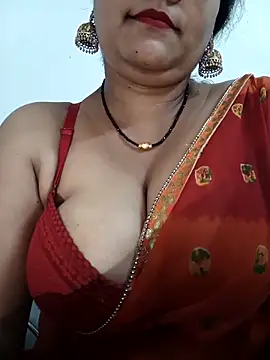 Nyra-23 online show from March 3, 2026, 7:14 am