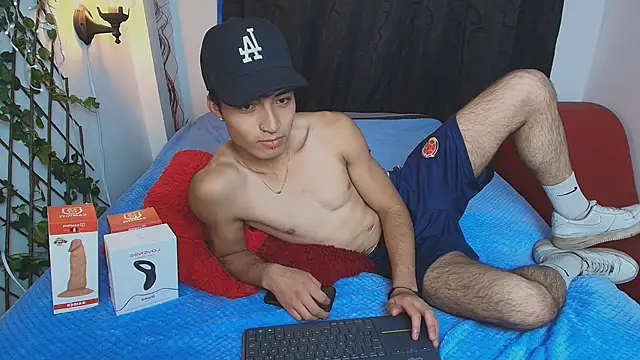 dylan fun18 online show from January 25, 2025, 11:22 pm