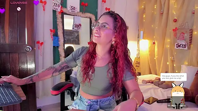 Sophiee Hill online show from December 21, 2025, 1:57 am