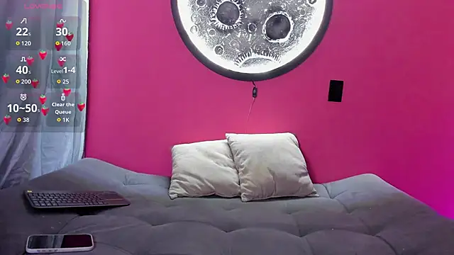 Snapshot of lena_rousseau chatting on February 19, 2026, 11:56 pm lena rousseau online show from February 19, 2026, 11:56 pm