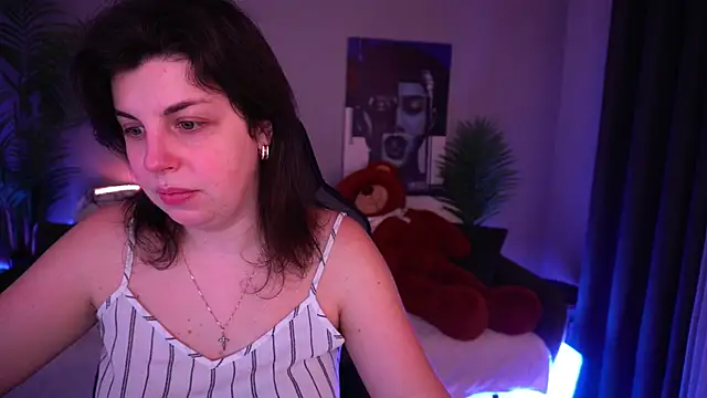 MirandaWong online show from April 2, 2026, 5:16 am