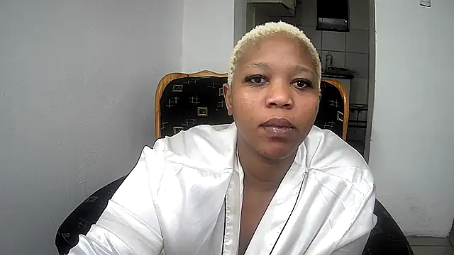 GoldenPussyXOXO online show from April 4, 2026, 11:46 pm