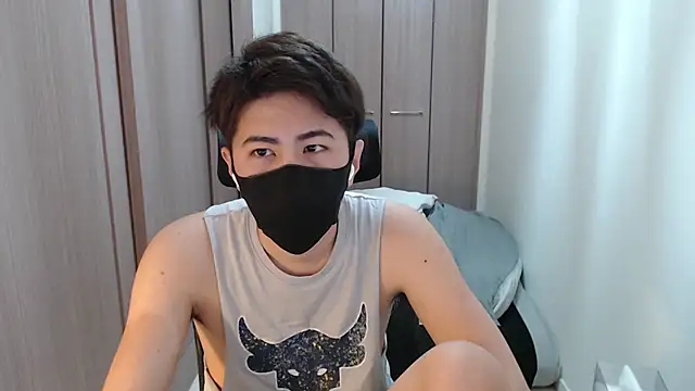 Snapshot of ryota_kkk chatting on February 1, 2025, 1:41 pm ryota kkk online show from February 1, 2025, 1:41 pm