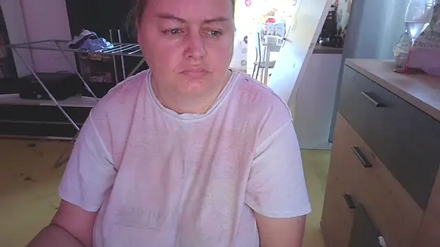 Meliss Official9 online show from March 7, 2025, 6:13 am