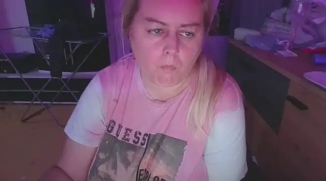 Meliss Official9 online show from March 7, 2025, 6:11 pm