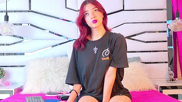 ElizabetthKitty online show from December 11, 2024, 7:14 pm