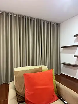 Snapshot of Alice_Biel chatting on January 11, 2025, 2:09 am Alice Biel online show from January 11, 2025, 2:09 am