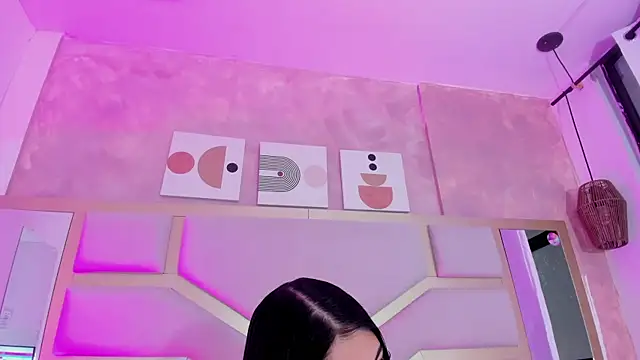 Snapshot of dollsweety chatting on November 8, 2025, 11:14 pm dollsweety online show from November 8, 2025, 11:14 pm