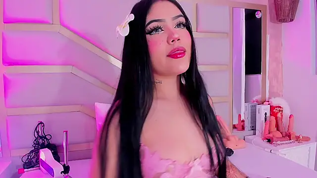 Snapshot of dollsweety chatting on November 12, 2025, 11:03 pm dollsweety online show from November 12, 2025, 11:03 pm