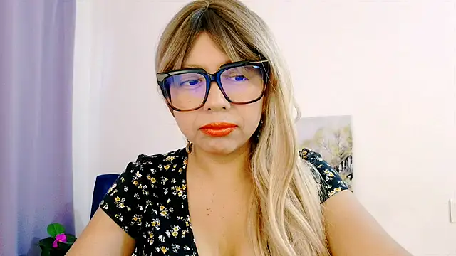 Snapshot of cielitos chatting on September 30, 2025, 6:57 pm cielitos online show from September 30, 2025, 6:57 pm