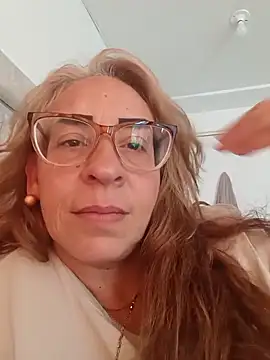 karlabarrera online show from May 7, 2026, 8:36 pm