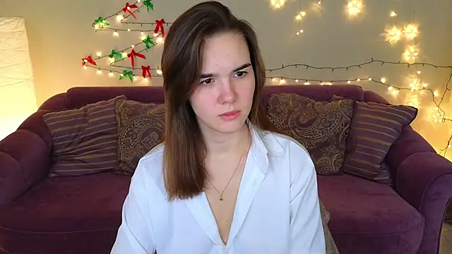 Snapshot of LindaRobertz chatting on December 21, 2024, 2:30 am LindaRobertz online show from December 21, 2024, 2:30 am