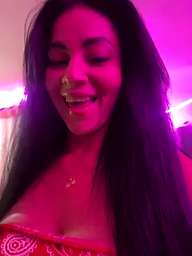 Hot beauty   online show from October 4, 2025, 6:33 am