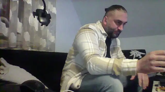 NewyorkDimi online show from December 23, 2025, 5:49 am