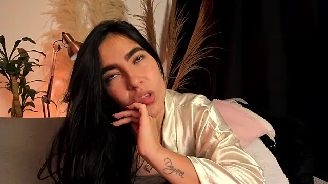 Serenity Day online show from March 20, 2026, 4:06 am