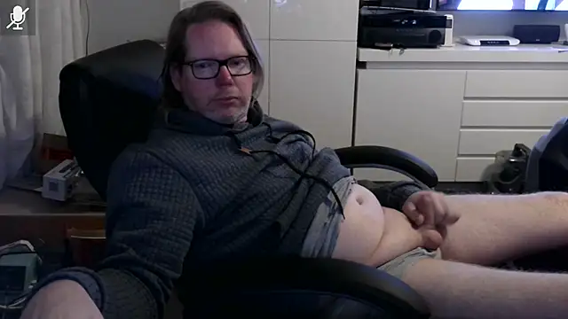 VSteph online show from February 16, 2026, 10:39 pm