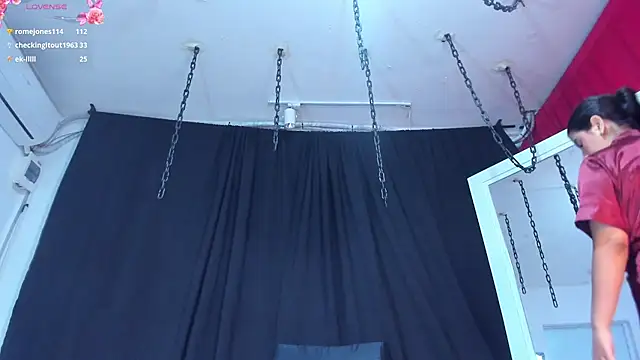 AnithaaYork online show from June 14, 2026, 2:24 am