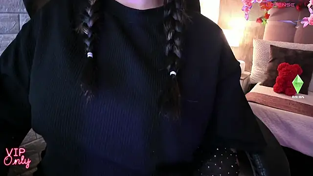 alice  tylor online show from April 13, 2026, 12:21 pm